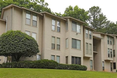 <strong>Stone Mountain</strong> average rent price is below the average. . Second chance apartments in stone mountain ga